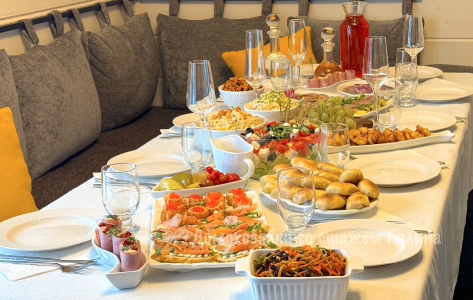 Как устроить праздничный стол без суеты: практичный пример с мужем накануне праздника